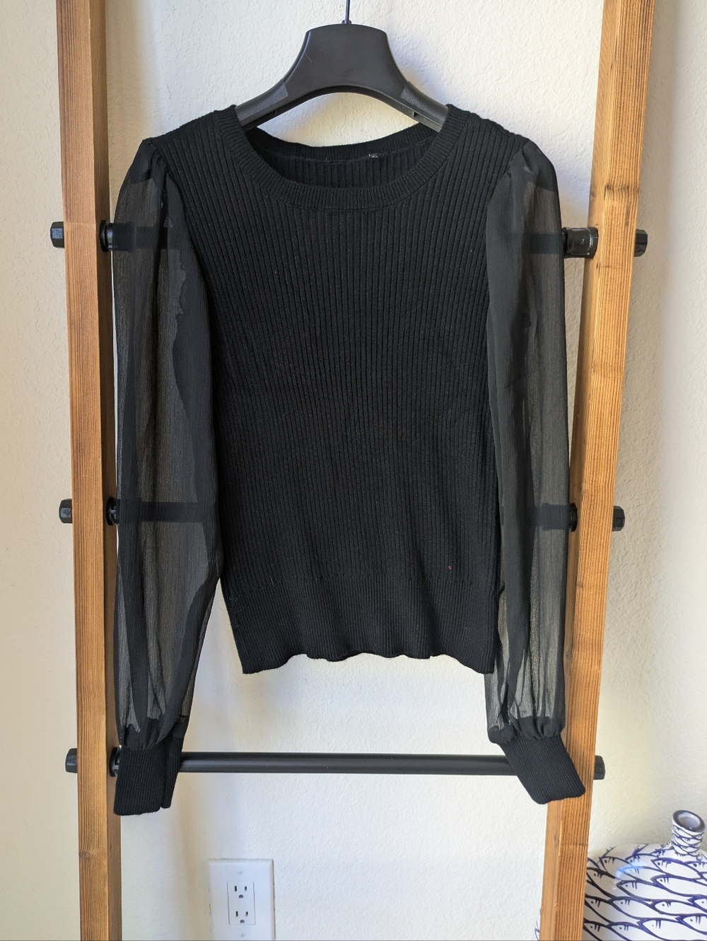 Source Unknown Black Sheer-Sleeve Ribbed Knit Top - Estimated Size M
